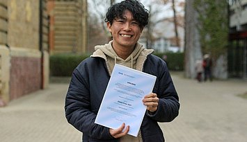 DAAD-Preisträger 2021: Hidemichi Okamoto. Foto: Sarah Brassat/PHKA