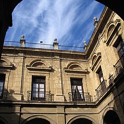 Innenhof der Universidad de Sevilla